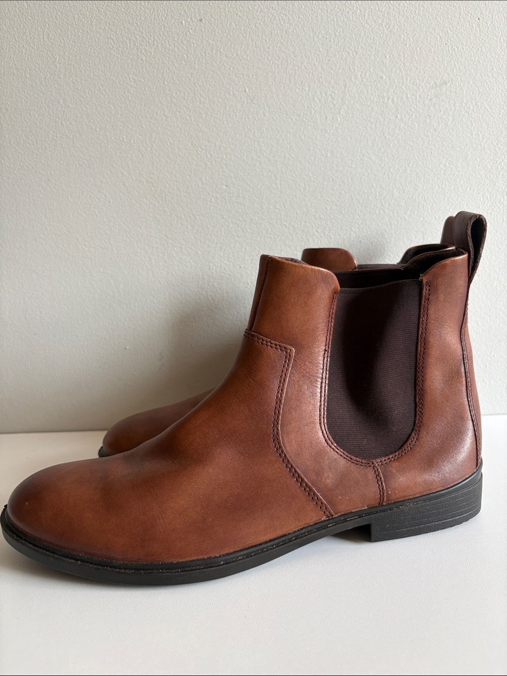 ECCO Brown Leather Chelsea Ankle Boots Women’s EU 42 Pull On